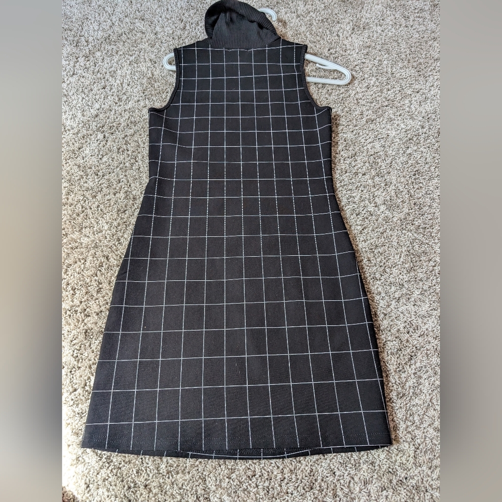 Checked Dress. Nwot